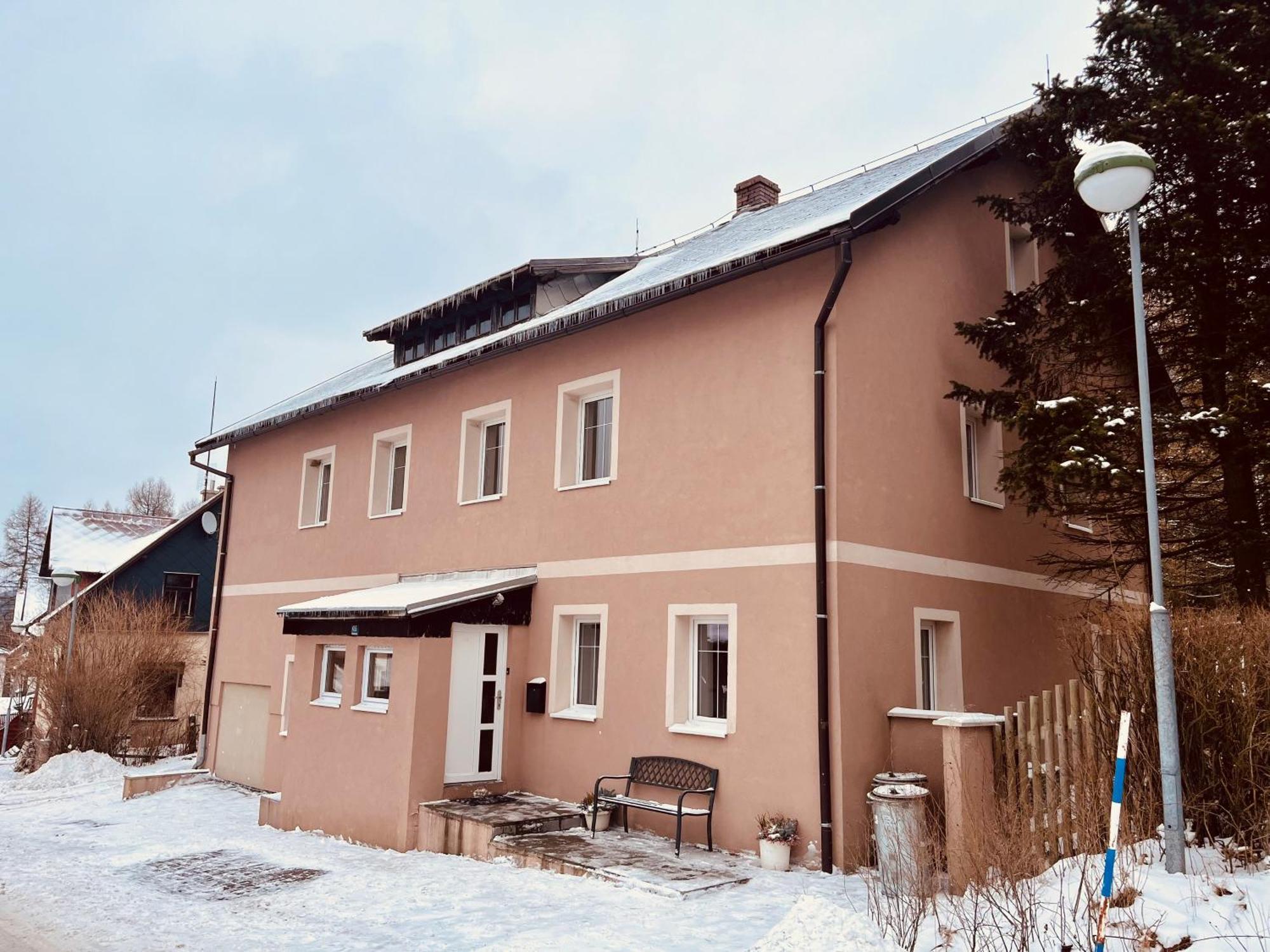 Chalupa Medenecka Kovarska Exterior photo